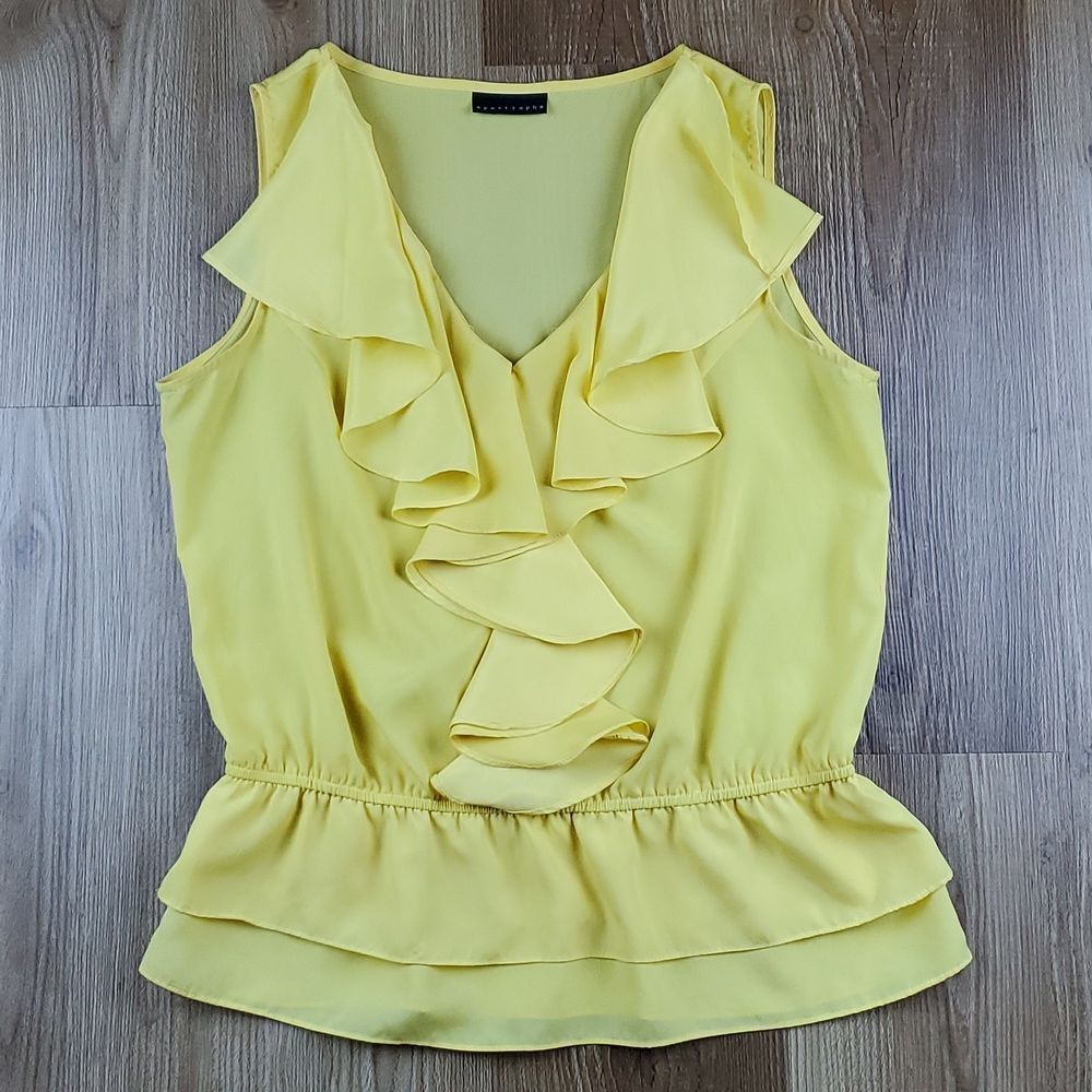 🔹️Apostrophe Yellow Ruffled Vneck Peplum Sleeveless Top Large